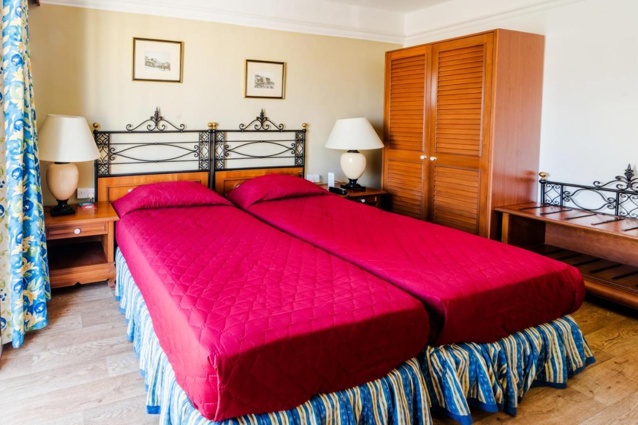 Topaz Hotel St. Paul's Bay Bilik gambar